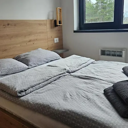 아파트 Kareen Titova *