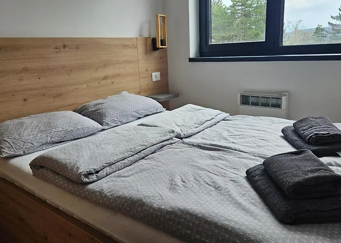 아파트 Kareen Titova *