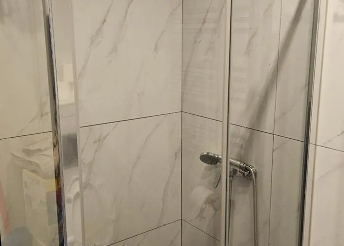 아파트 Kareen Titova *