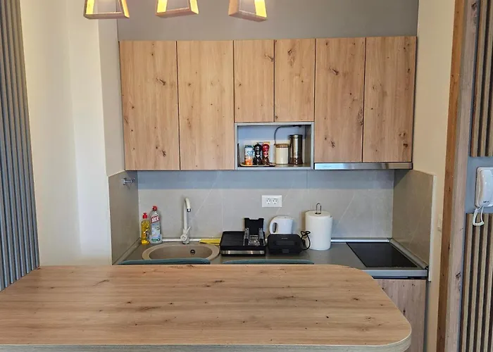 Kareen Titova 아파트 *